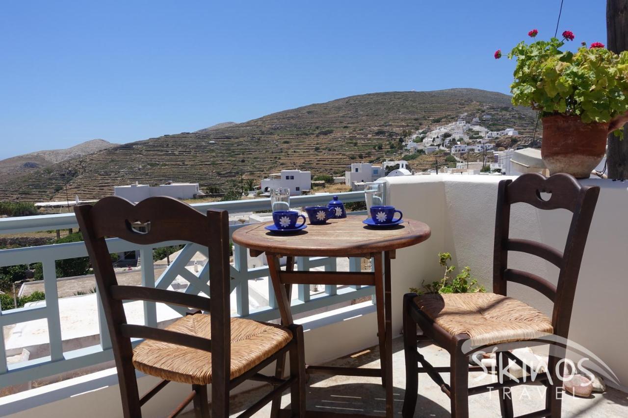 Traditional Apartment In Kastro Síkinos 外观 照片