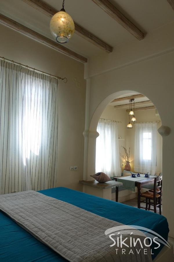 Traditional Apartment In Kastro Síkinos 外观 照片
