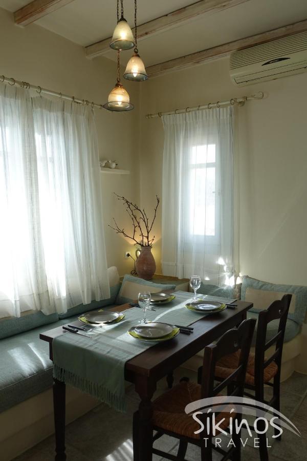 Traditional Apartment In Kastro Síkinos 外观 照片