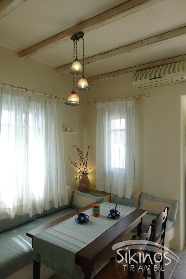 Traditional Apartment In Kastro Síkinos 外观 照片